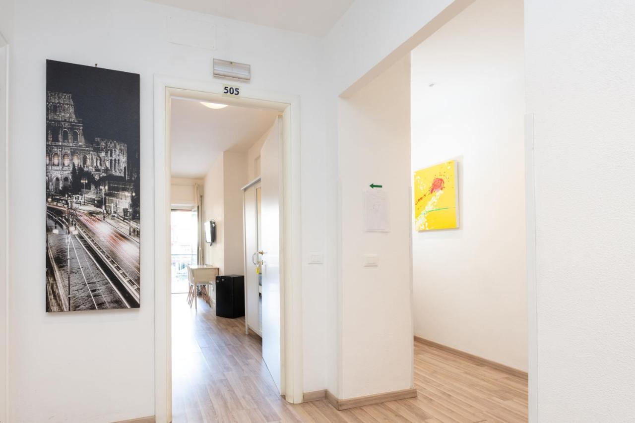 Aurelia Home Guest House Rome Extérieur photo